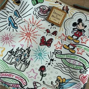 Disney Dooney & Bourke Sketch Crossbody Bag.